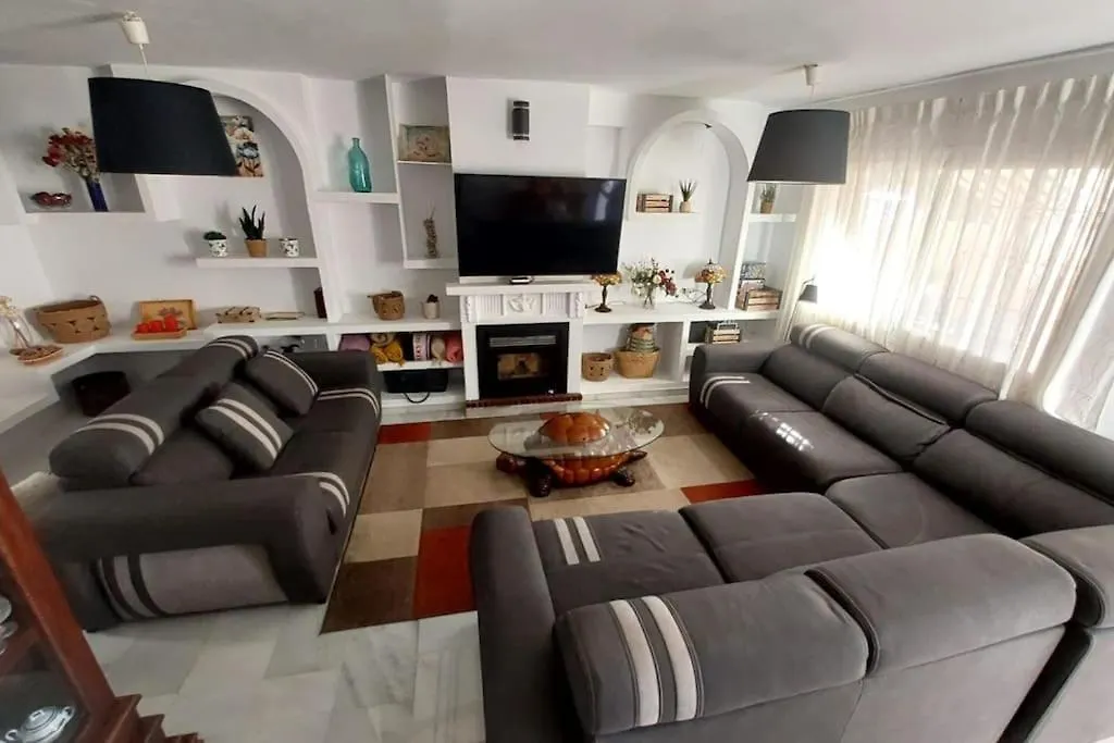 Vila Malaga Casa Grande Familiar